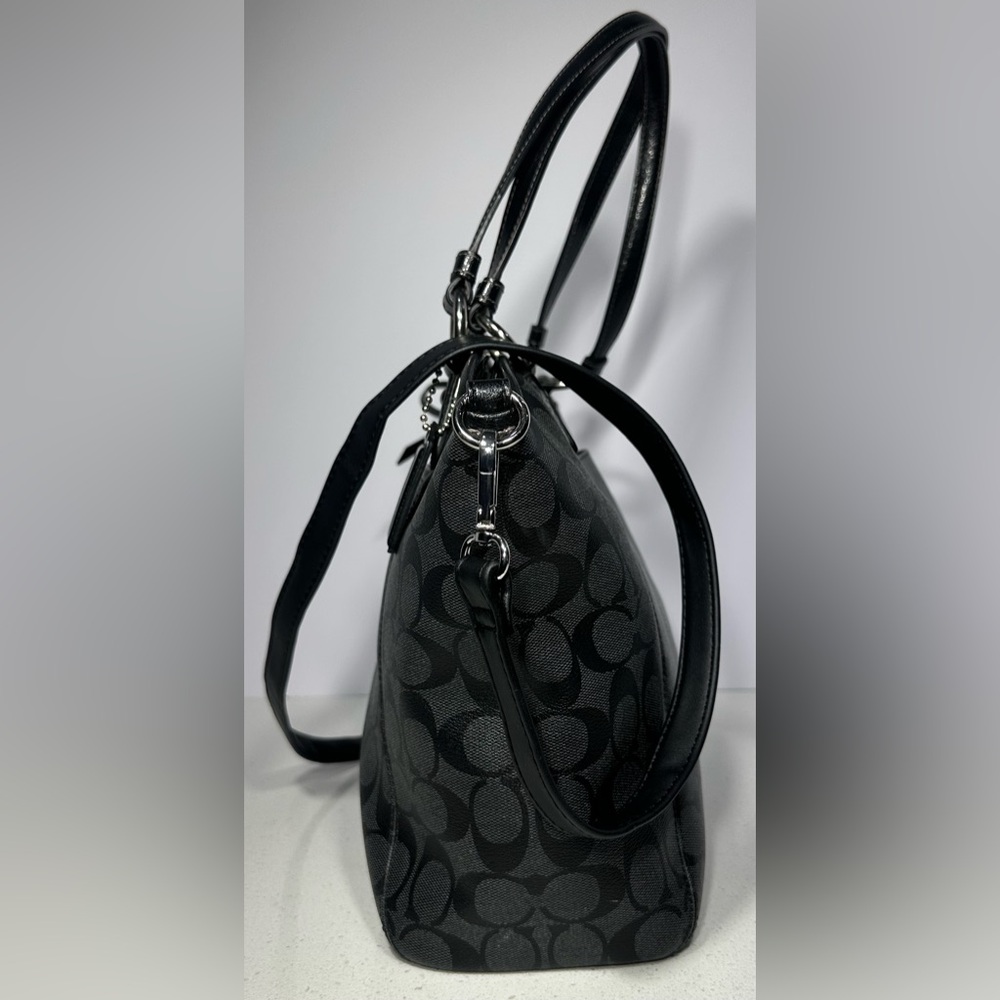 Coach Peyton Signature Black And Gray Bag Tote Crossbody Shoulder - Picture 4 of 8